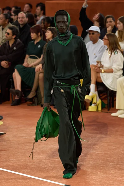 Look 34